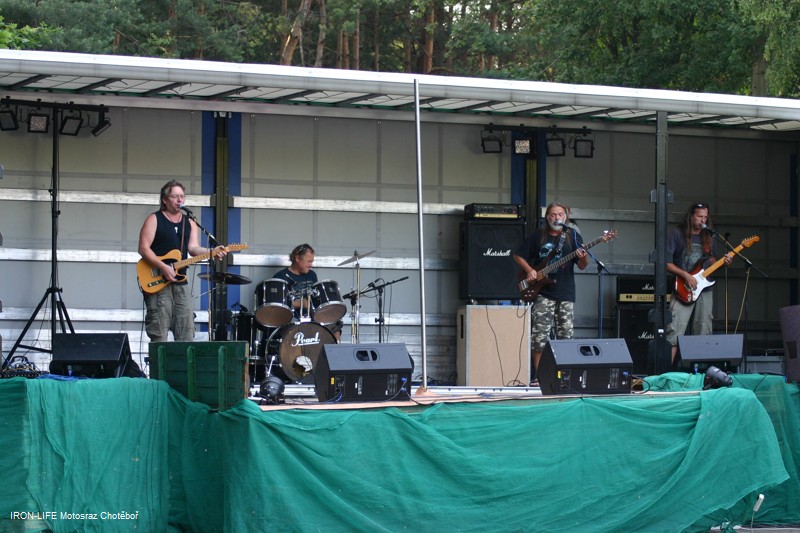 2012-06-30-ChoteborJG_UPLOAD_IMAGENAME_SEPARATOR1