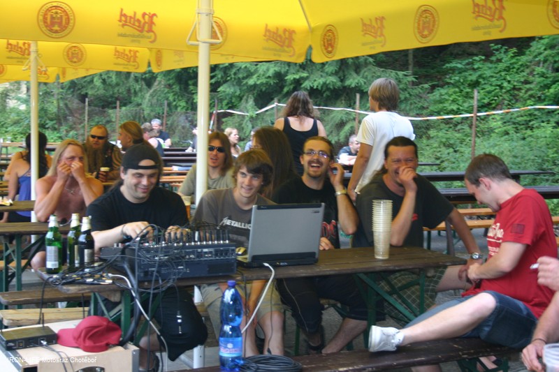 2012-06-30-ChoteborJG_UPLOAD_IMAGENAME_SEPARATOR1