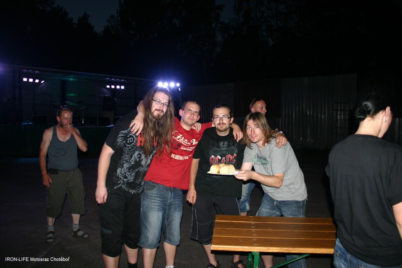 2012-06-30-ChoteborJG_UPLOAD_IMAGENAME_SEPARATOR3