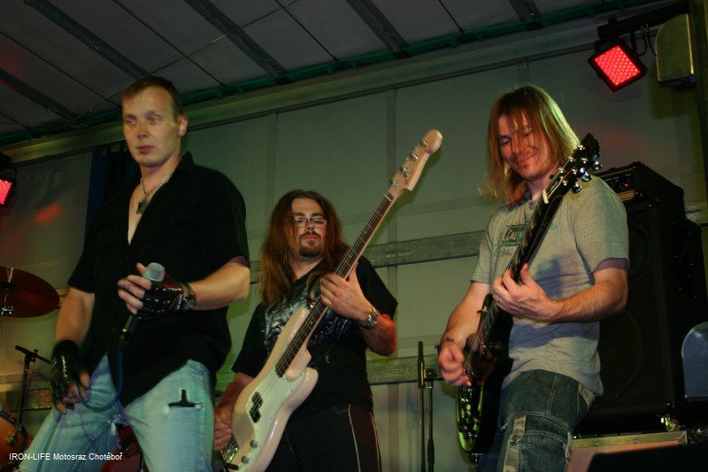 2012-06-30-ChoteborJG_UPLOAD_IMAGENAME_SEPARATOR2