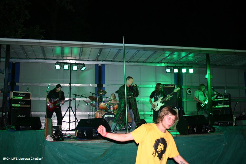 2012-06-30-ChoteborJG_UPLOAD_IMAGENAME_SEPARATOR3