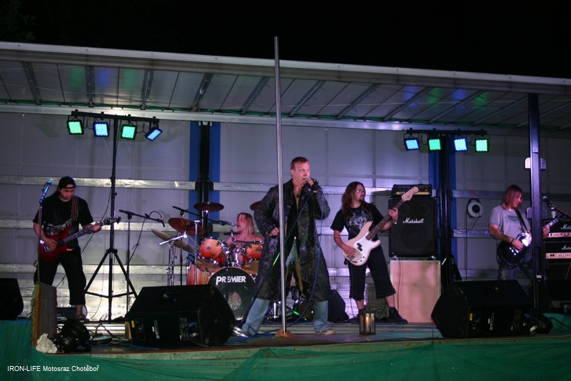 2012-06-30-ChoteborJG_UPLOAD_IMAGENAME_SEPARATOR1