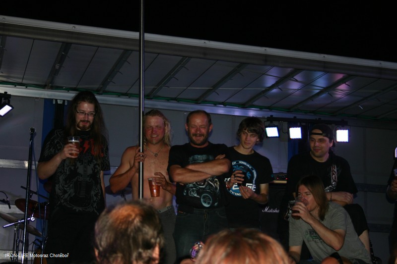 2012-06-30-ChoteborJG_UPLOAD_IMAGENAME_SEPARATOR2