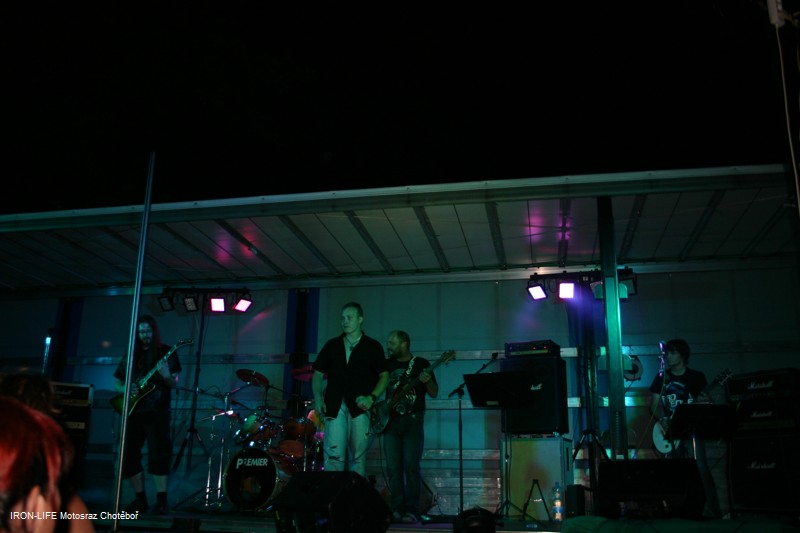 2012-06-30-ChoteborJG_UPLOAD_IMAGENAME_SEPARATOR3
