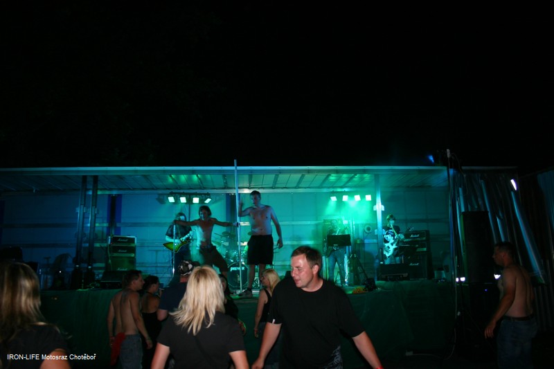 2012-06-30-ChoteborJG_UPLOAD_IMAGENAME_SEPARATOR3